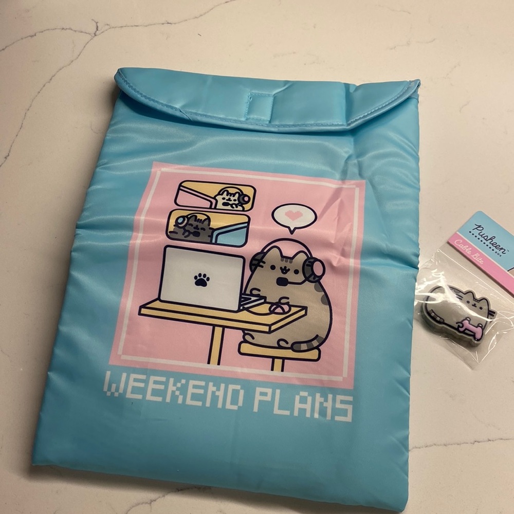 Pusheen box exclusive!🌟🌟 gaming Pusheen device sleeve and cable protector!